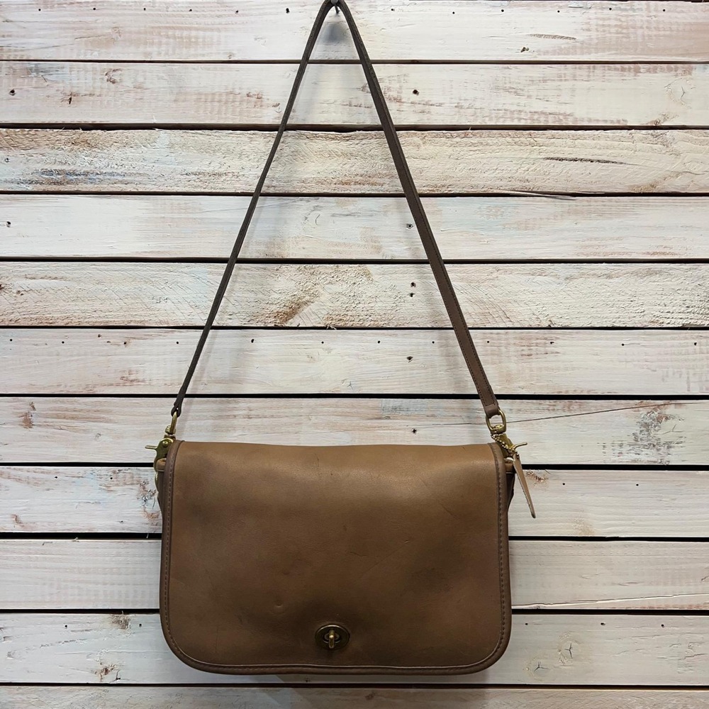 Vintage Coach NYC Putty Leather Convertible Turnlock Crossbody Bag USA 90s